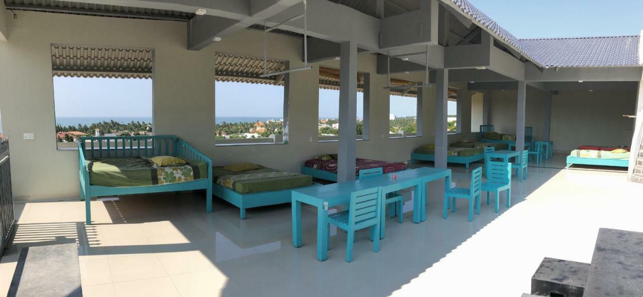 Хостел Mui Ne Hills Backpackers Экстерьер фото